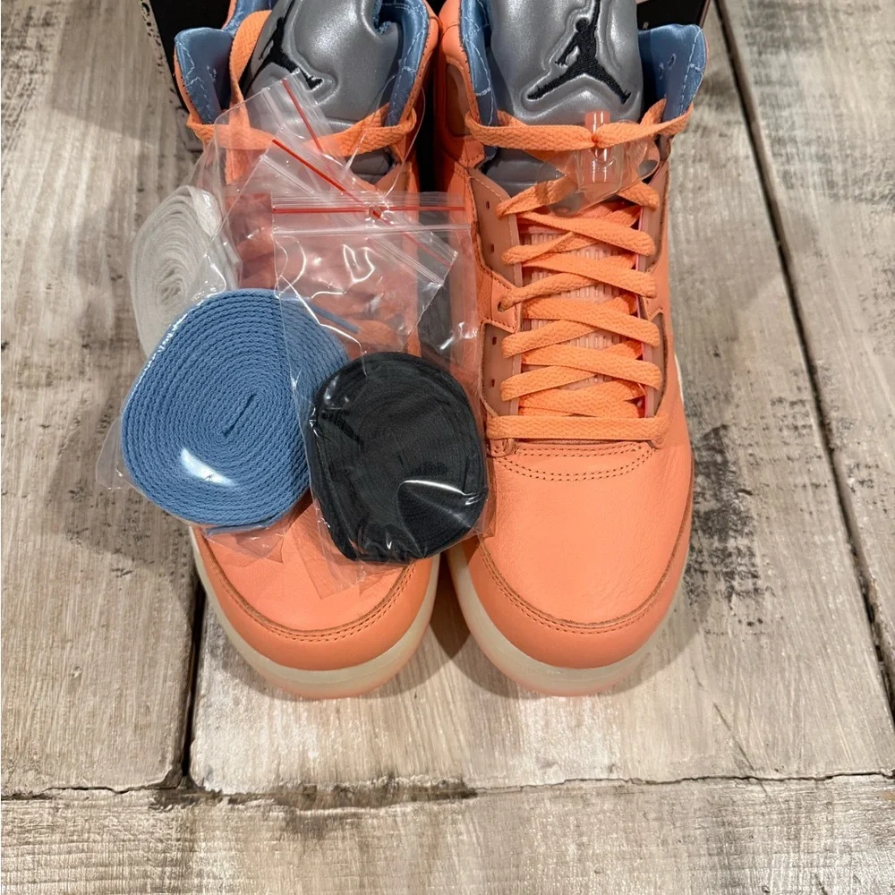 Jordan Athletic Shoes in Orange and Gray - Picture 1 of 6